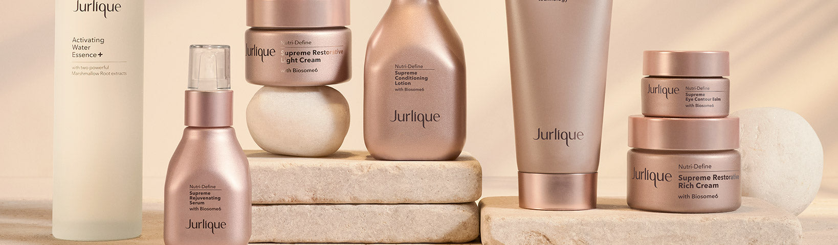 FIRM SKIN IN 6 STEPS WITH OUR NUTRI-DEFINE RITUAL