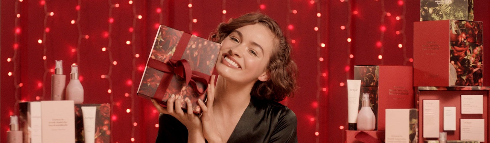 THE ULTIMATE CHRISTMAS GIFT GUIDE
