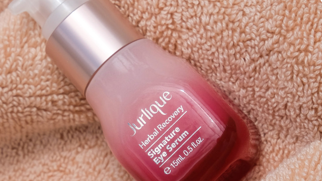 WHAT IS EYE SERUM AND HOW DO I USE ONE?